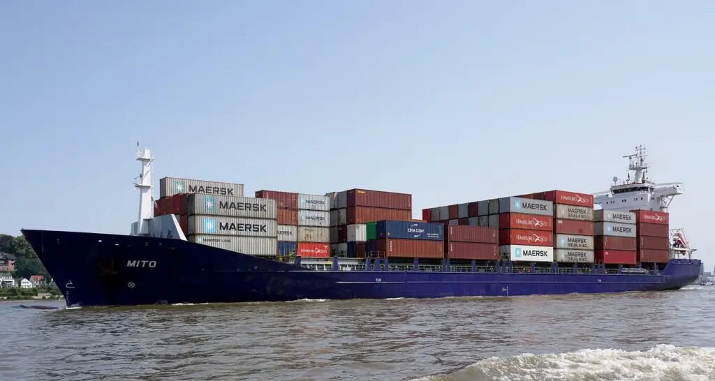 port, hamburg, ship, transport, logistics, loading, container, trade, supply chain, supply, supply chain, supply chain, supply chain, supply chain, supply chain